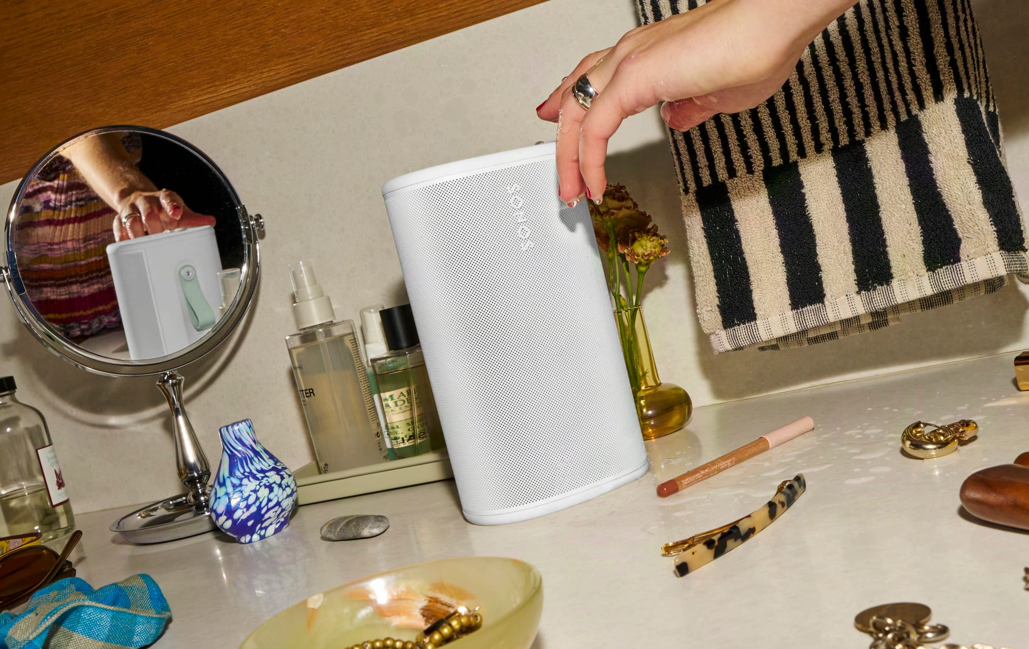 Sonos Play is the new do-it-all wireless speaker that costs $299